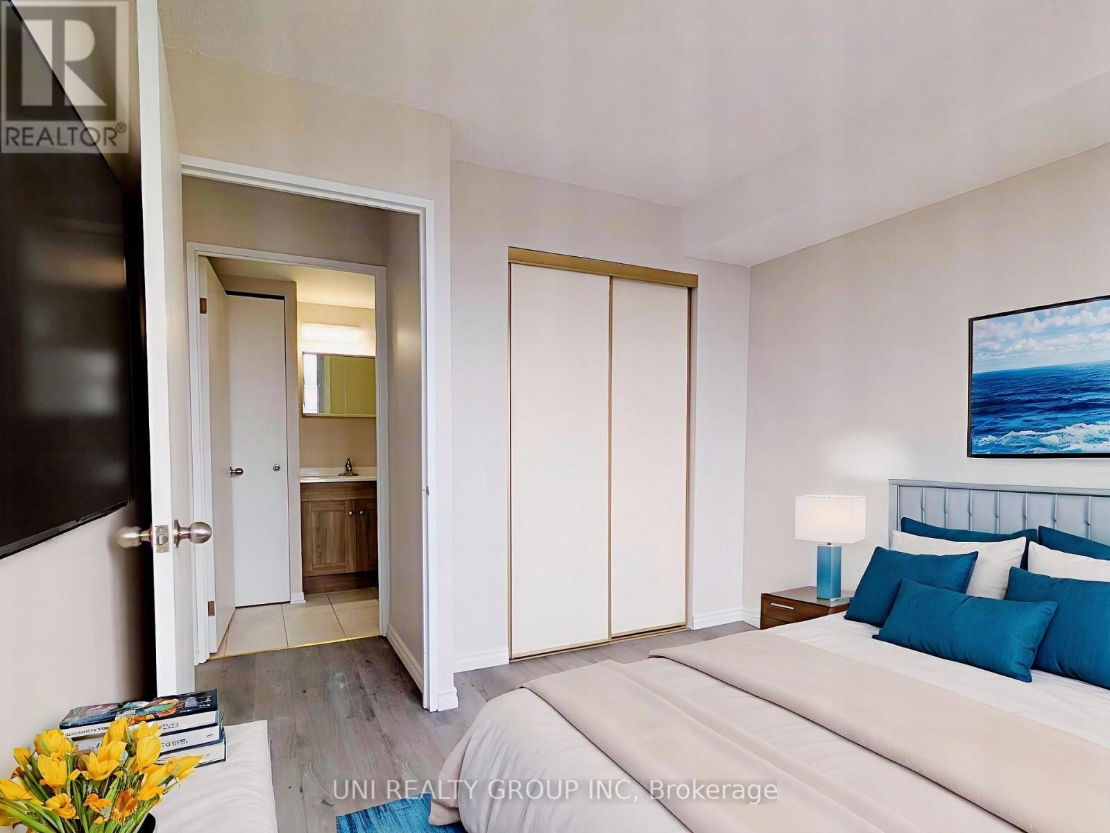 510 - 45 Holland Avenue