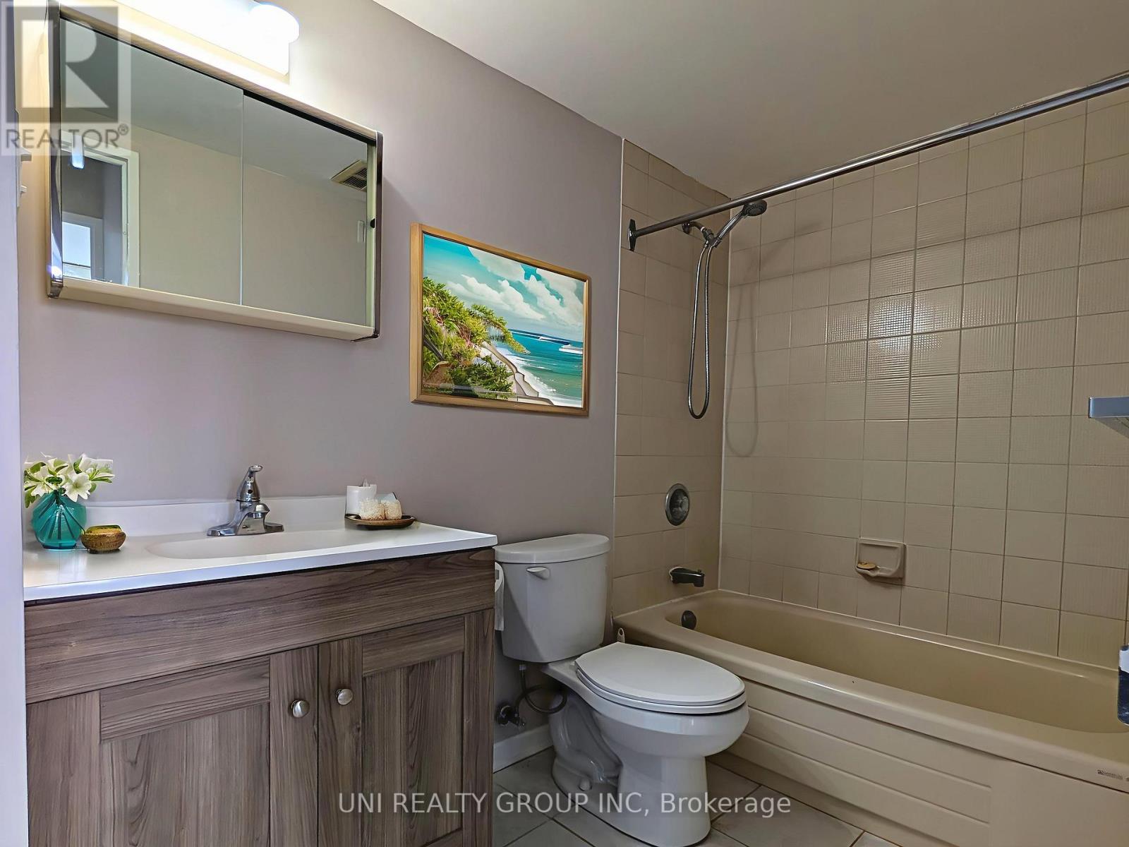 510 - 45 Holland Avenue