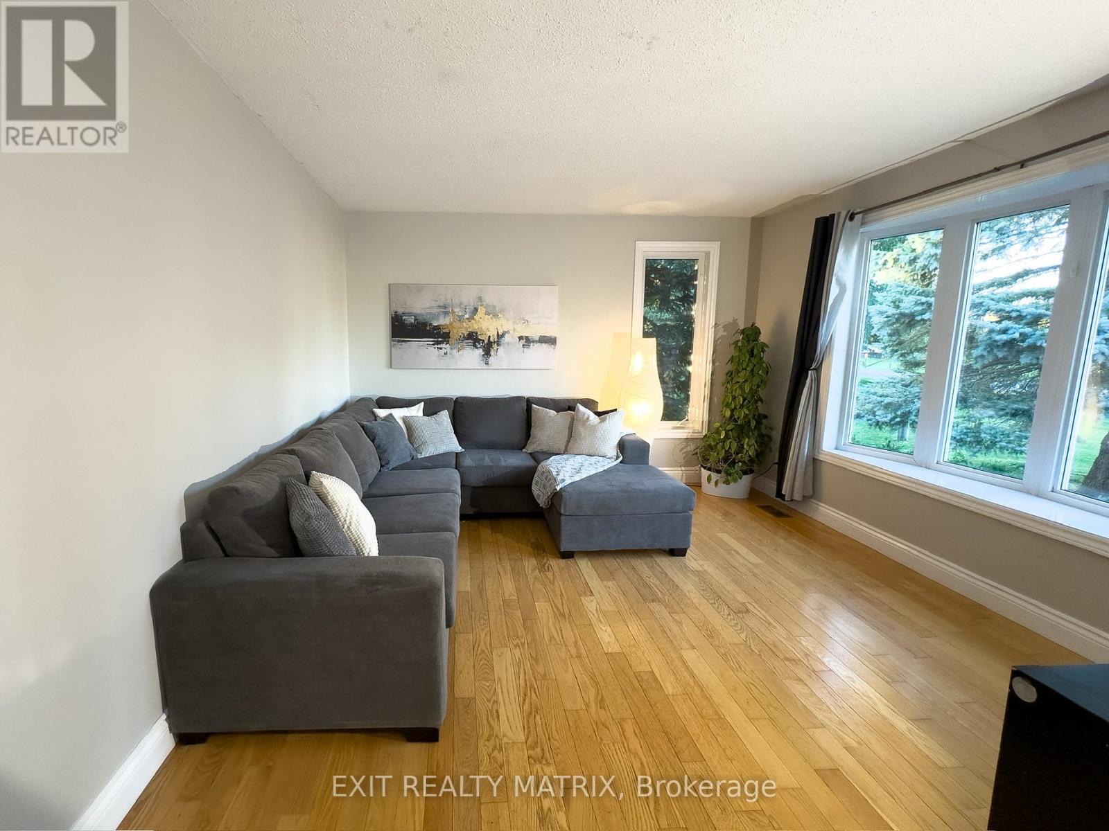 12187 County Road 3 Road