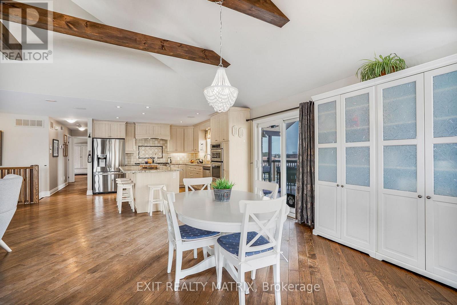 3139 Birchgrove Road