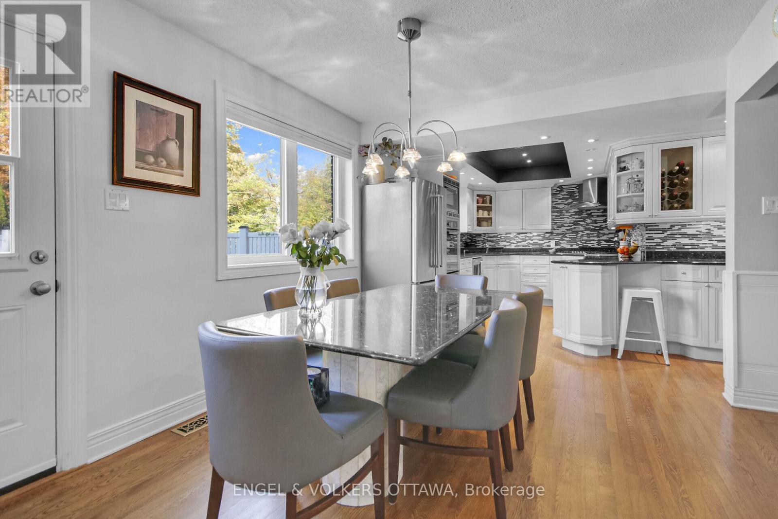 5593 Whitewood Avenue S