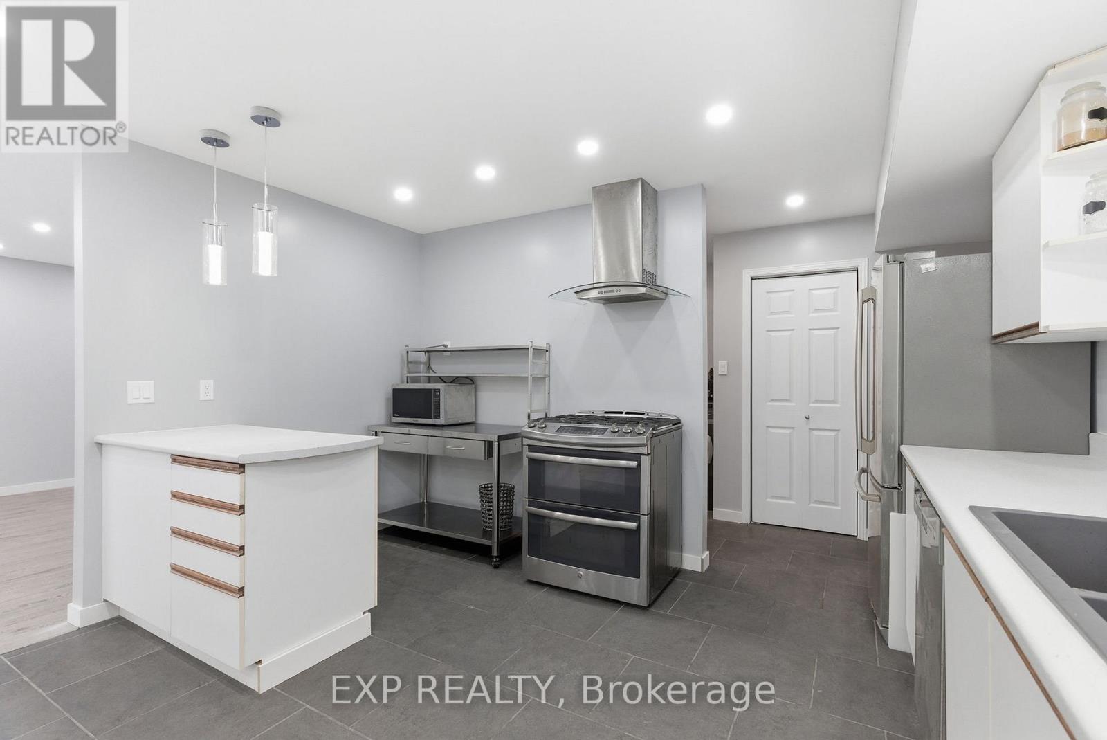 2859 Wolf Grove Road