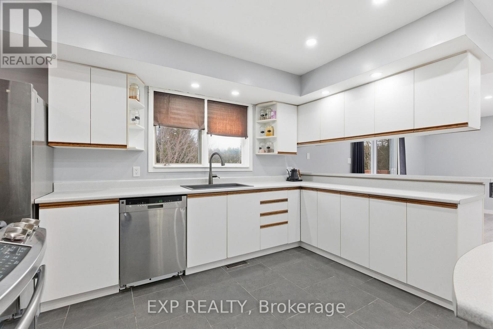 2859 Wolf Grove Road