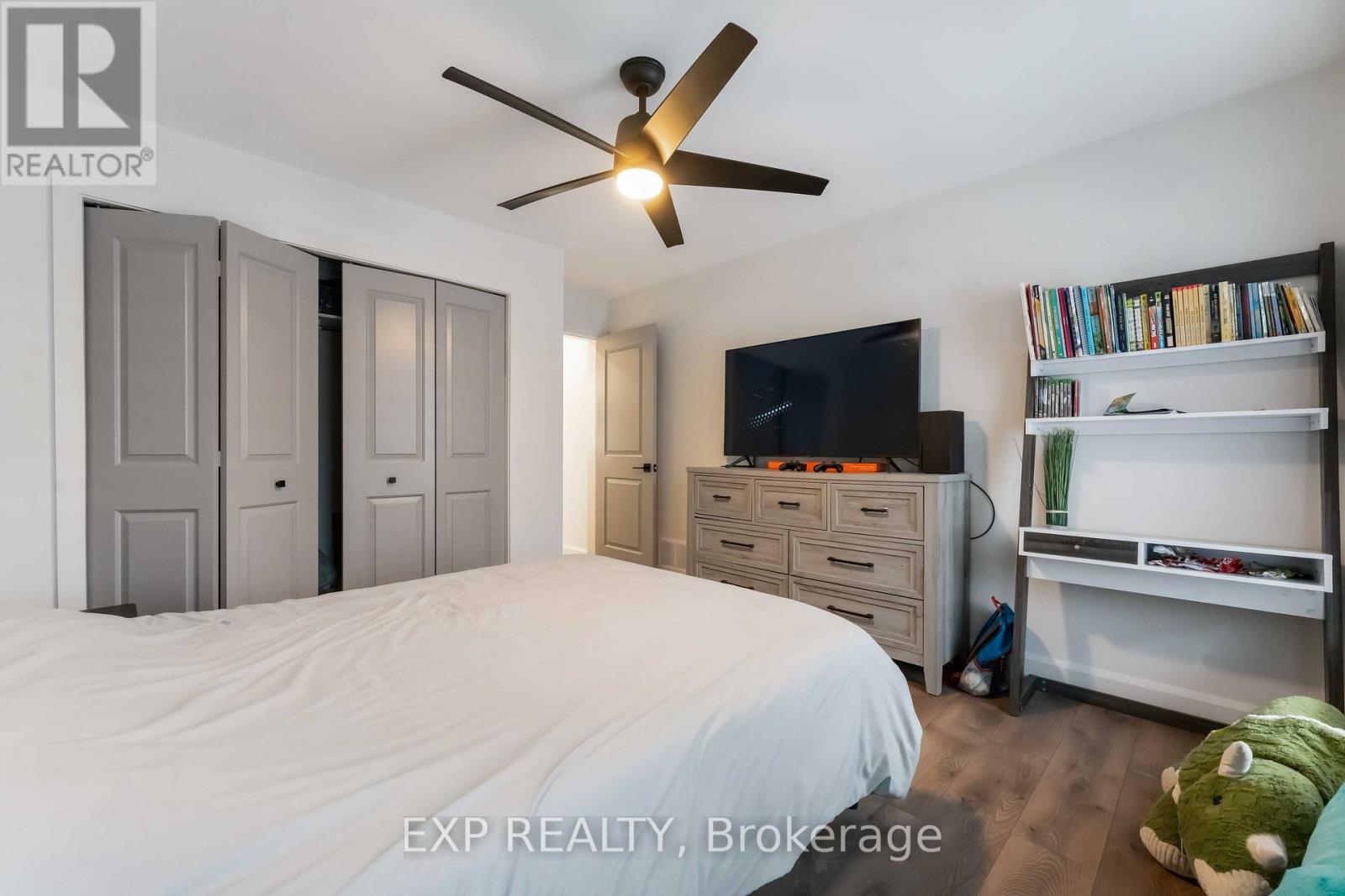 2760 Johannes Street