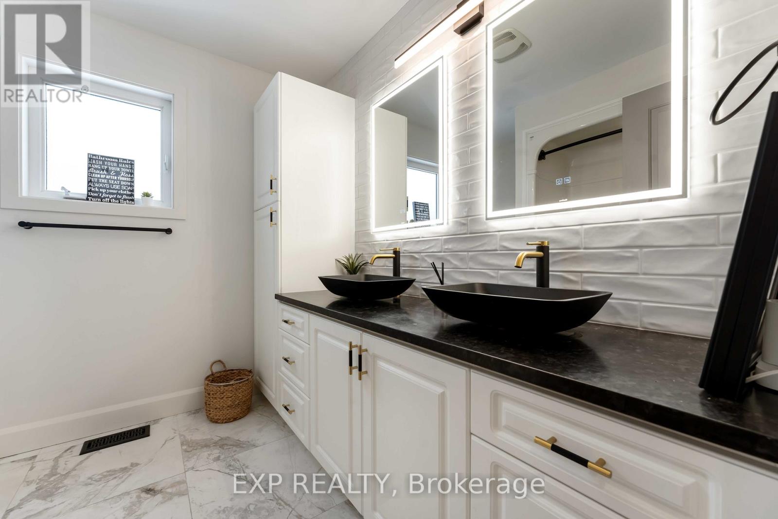 2760 Johannes Street