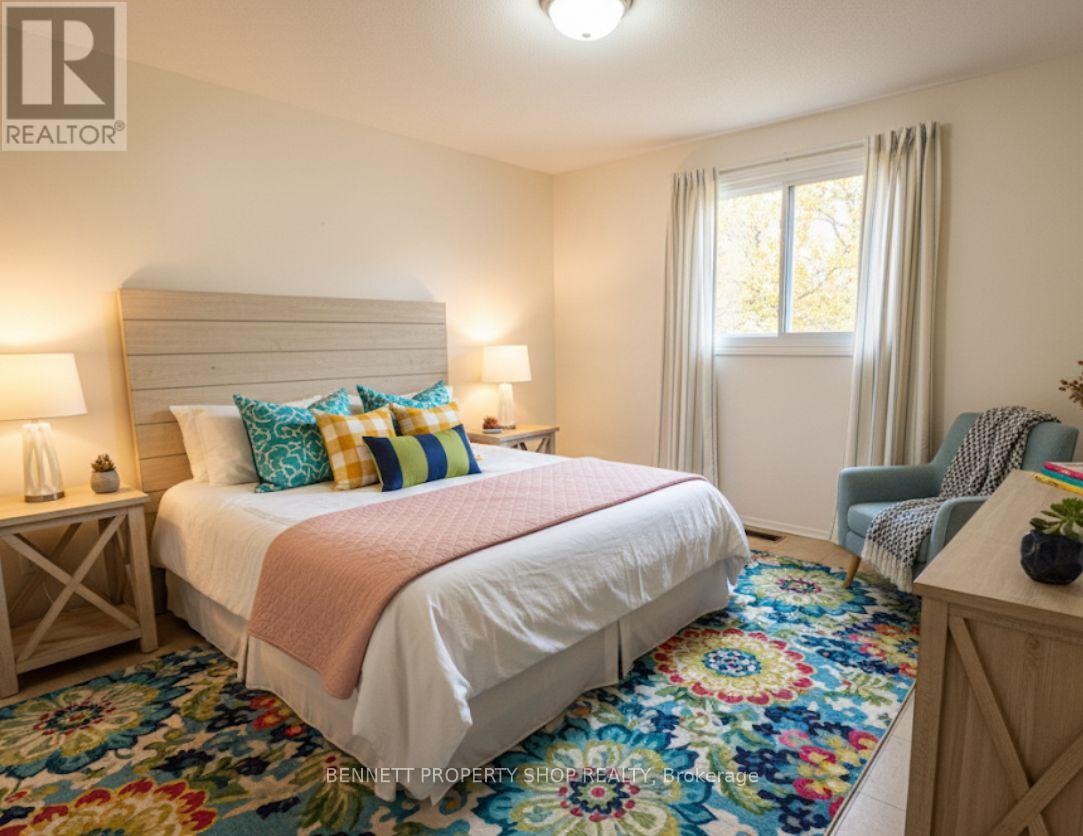 909 Greenbriar Avenue