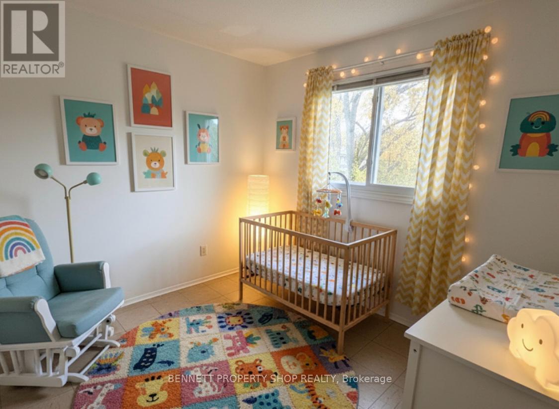 909 Greenbriar Avenue