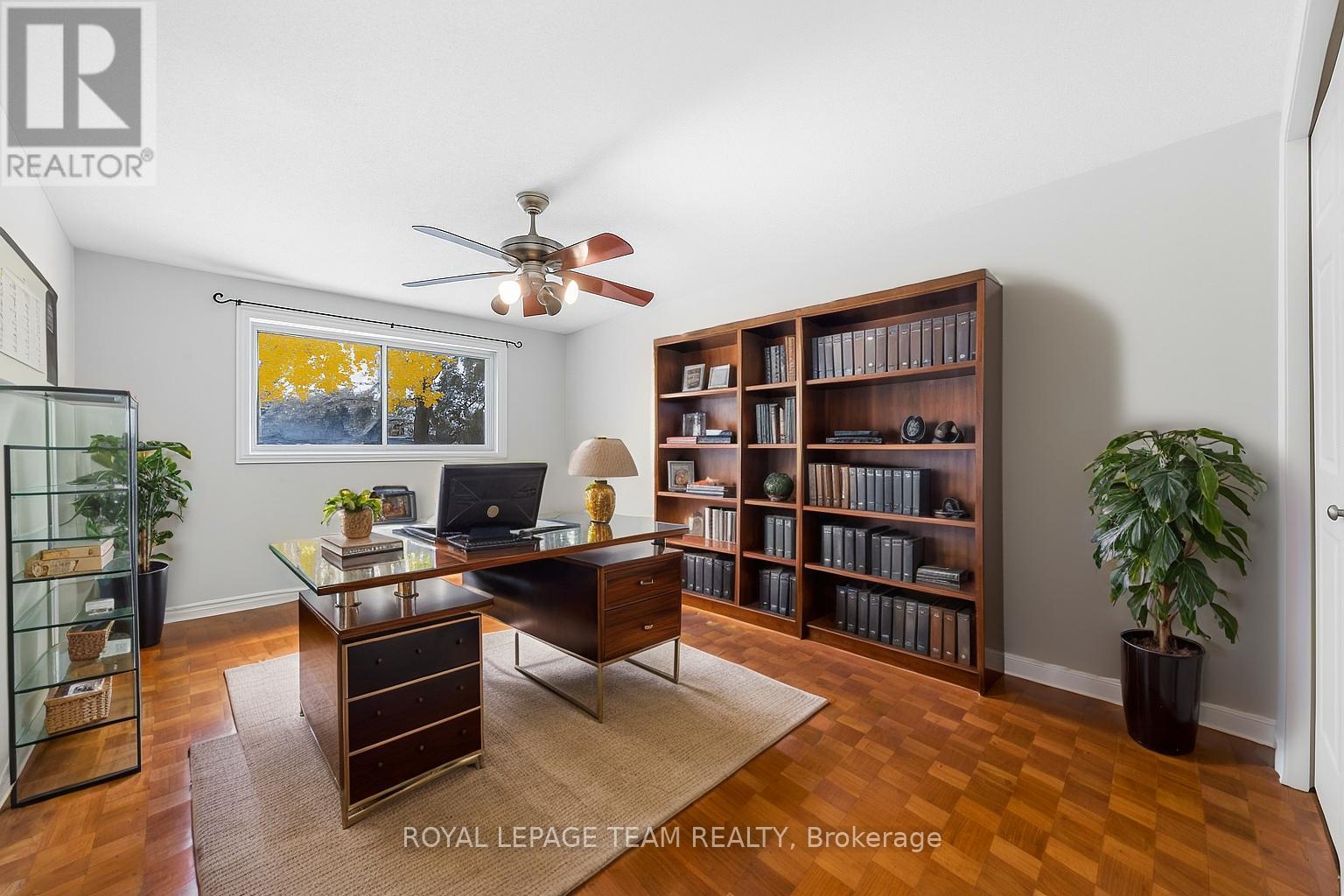 54 - 227 Ridgepark Private