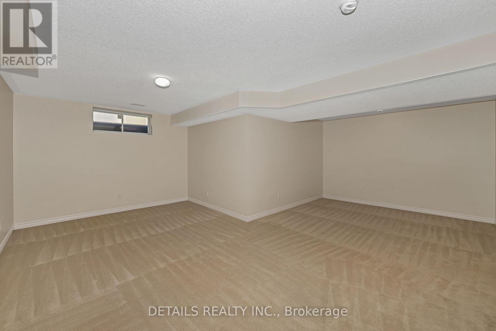 6121 Bristlecone Way