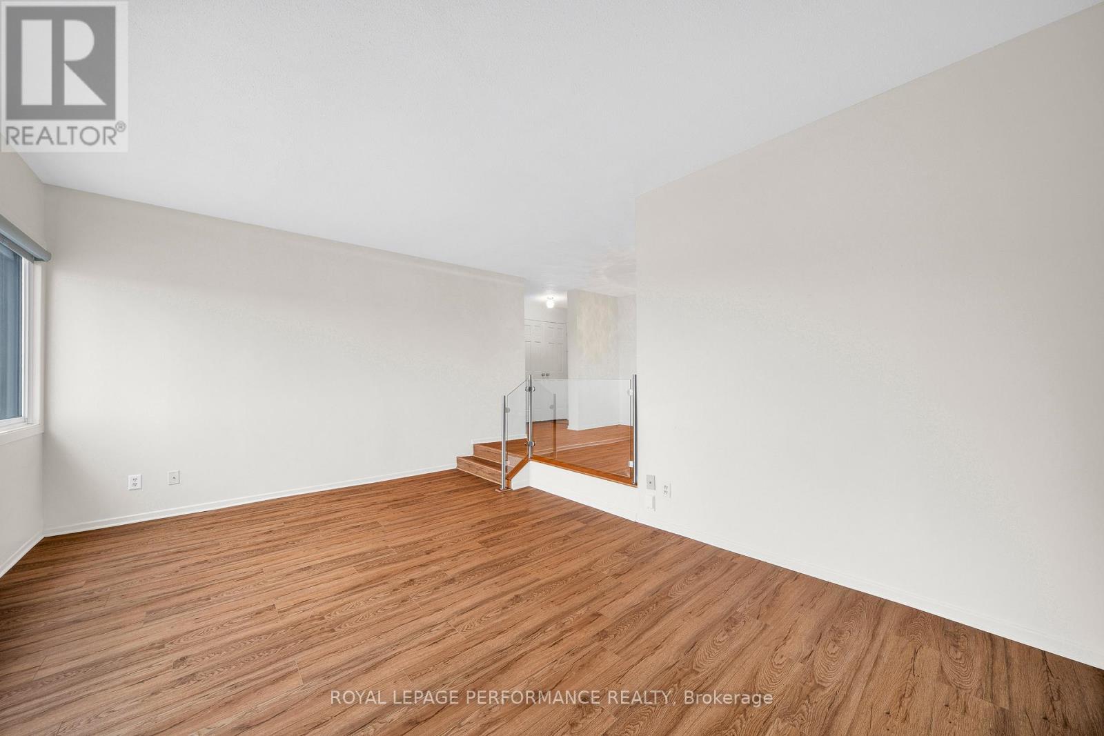 806 - 1599 Lassiter Terrace