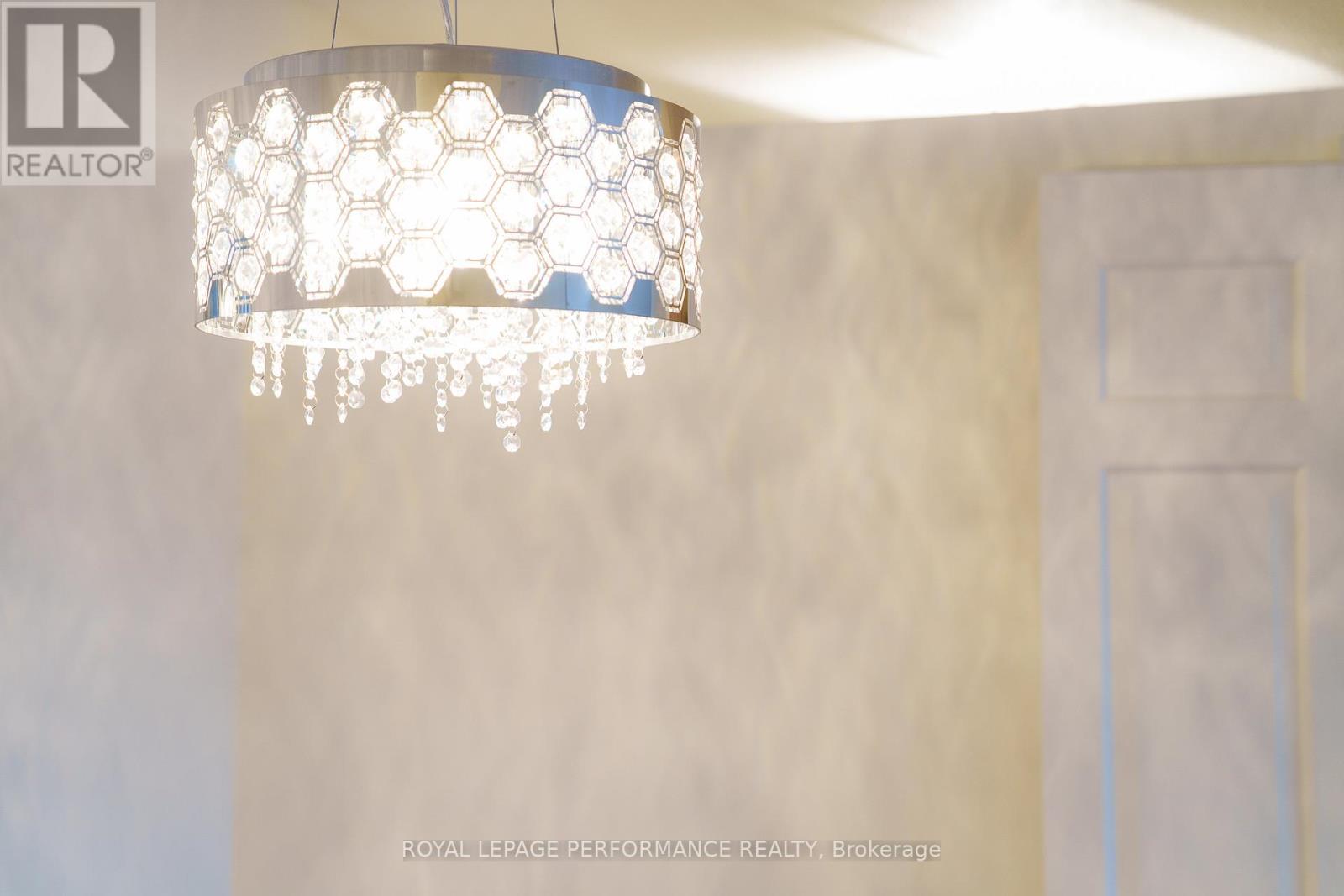 806 - 1599 Lassiter Terrace