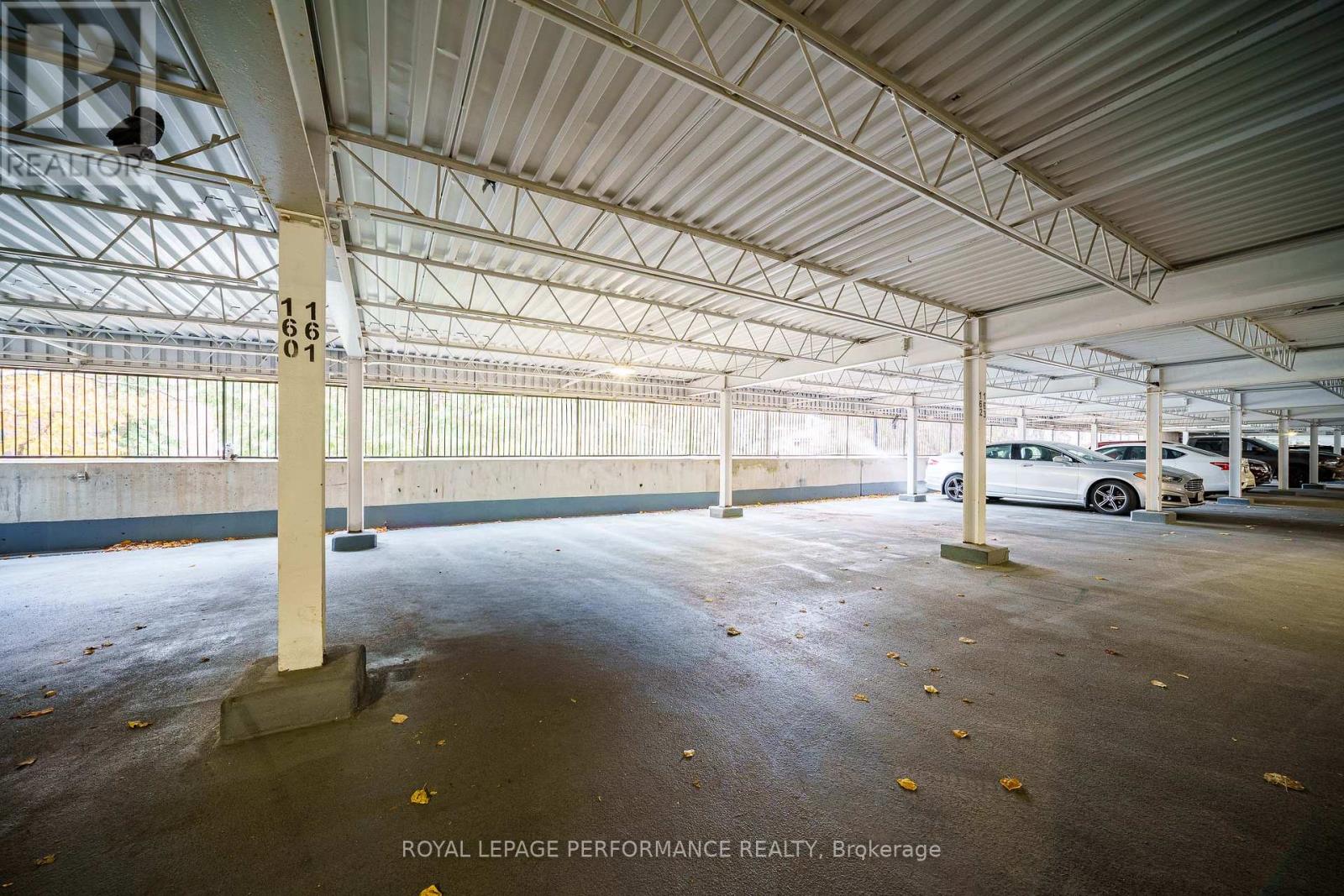 806 - 1599 Lassiter Terrace