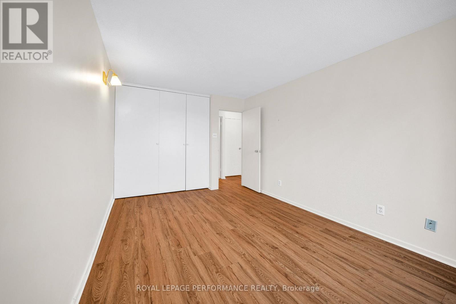 806 - 1599 Lassiter Terrace