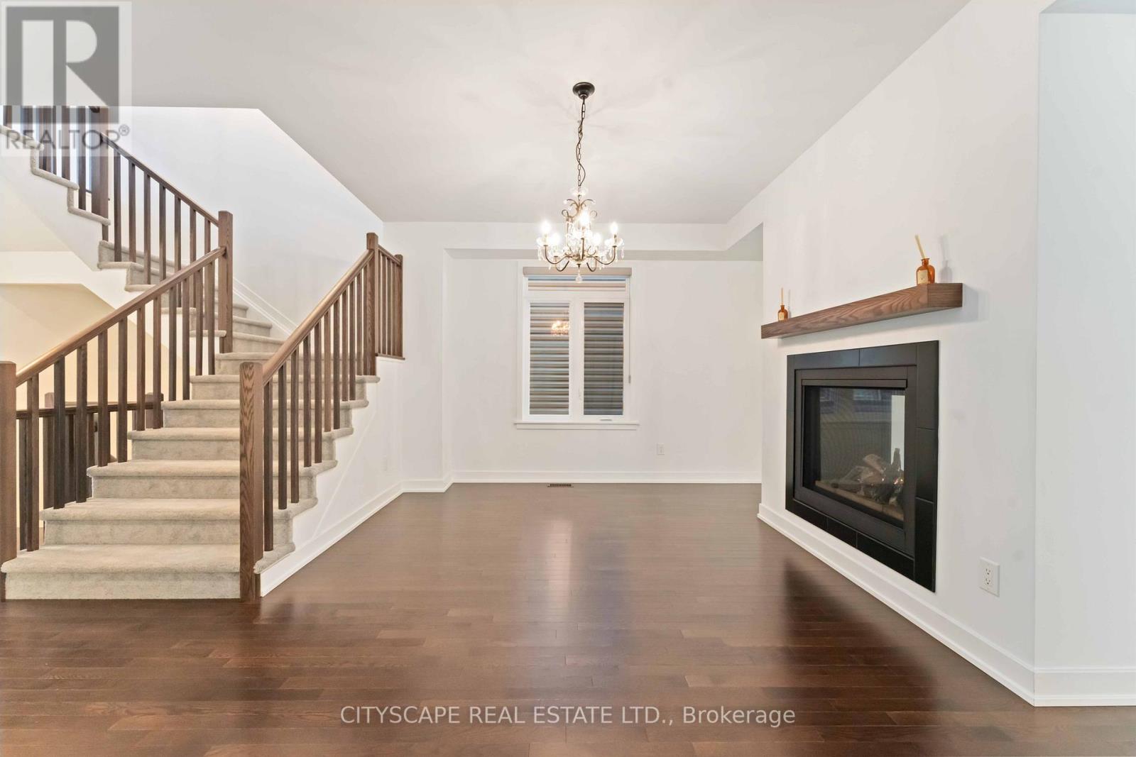 617 Kenabeek Terrace