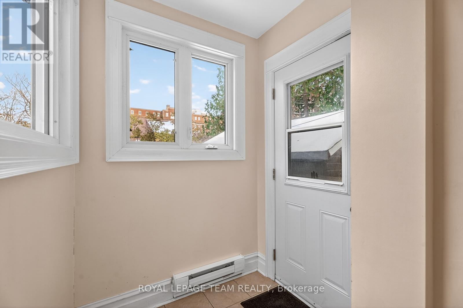 405 Hamilton Avenue S