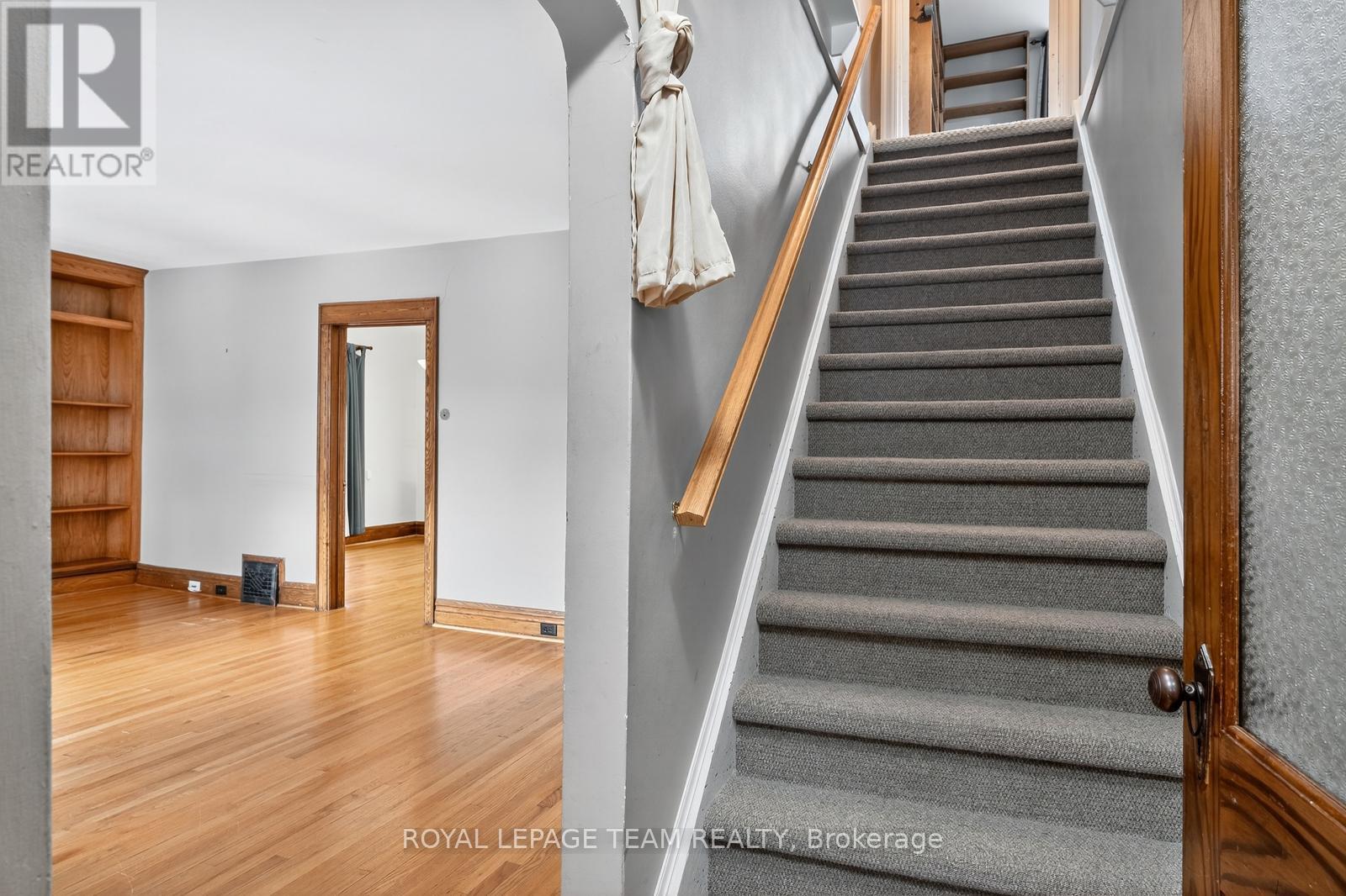 405 Hamilton Avenue S