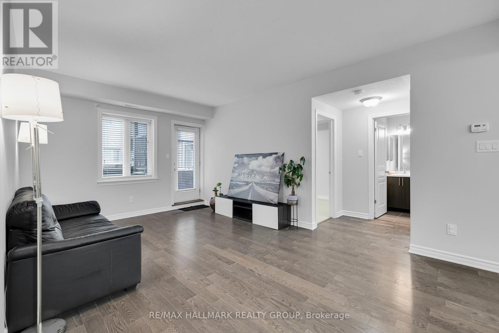 # B - 1067 Beryl Private