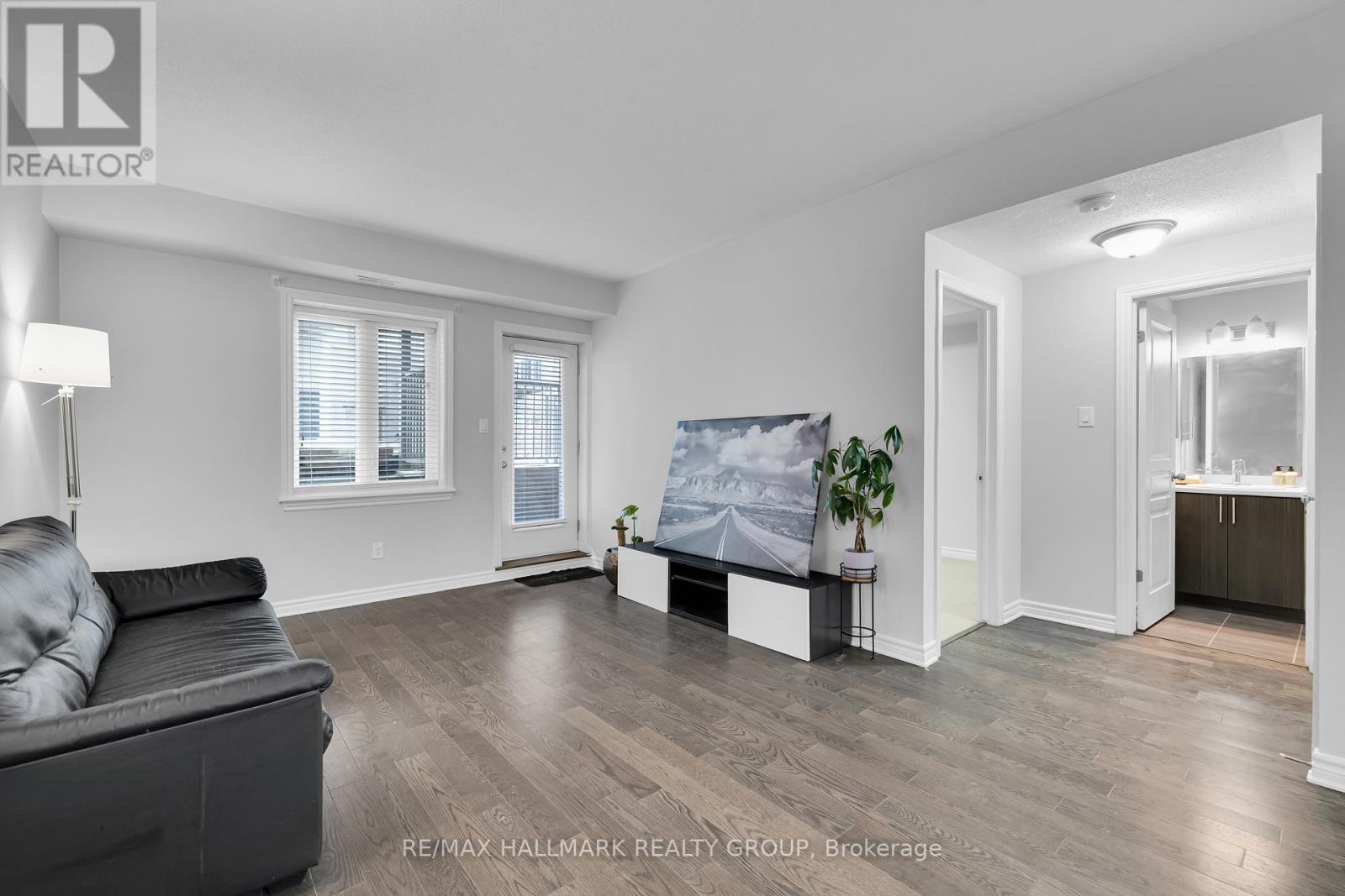 # B - 1067 Beryl Private