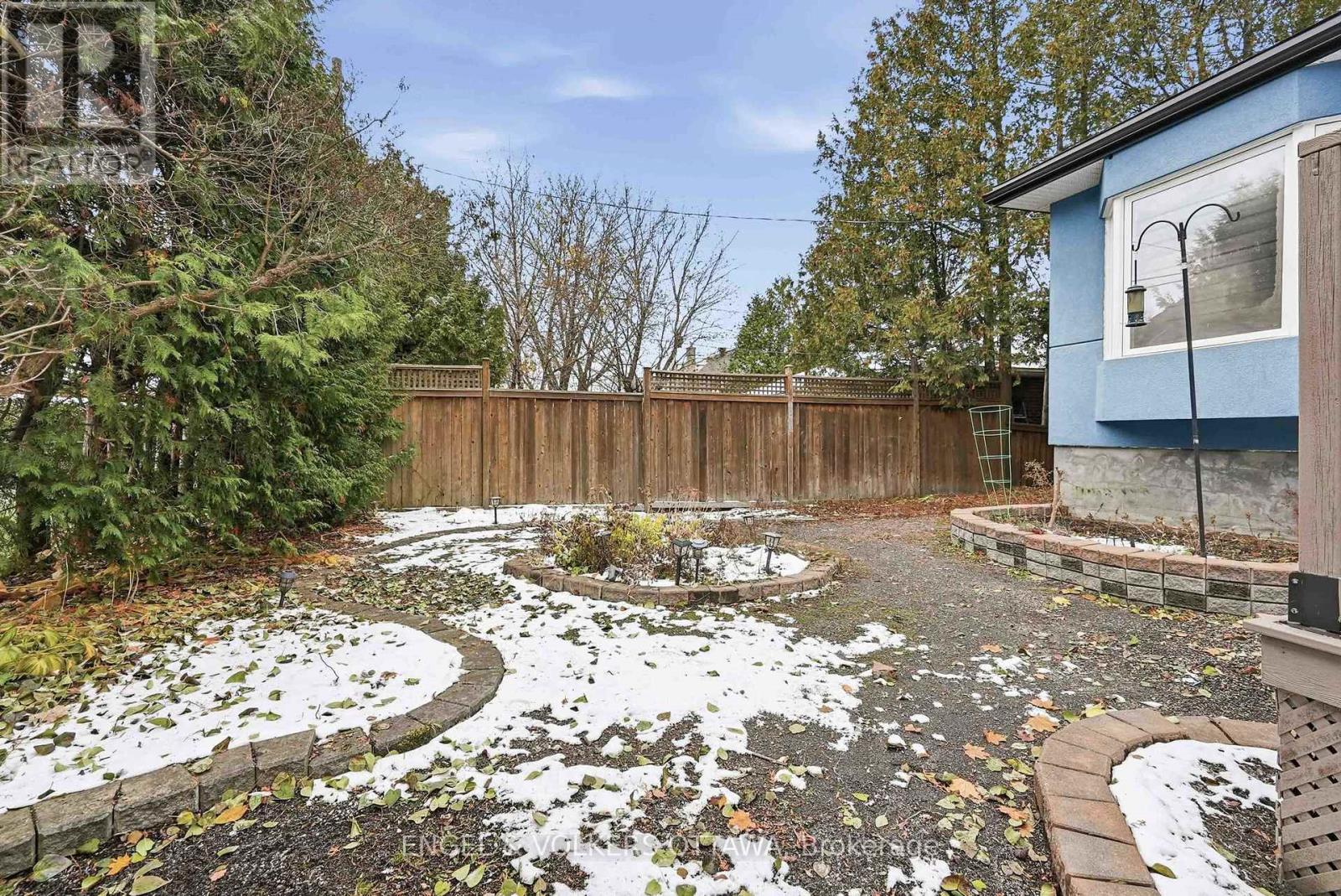 1238 Cheverton Avenue