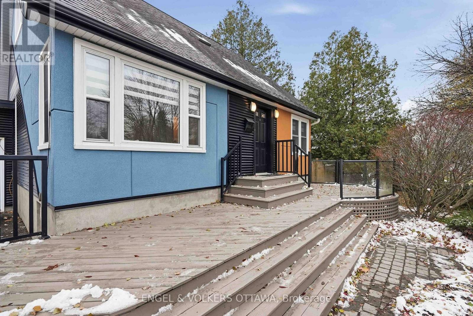 1238 Cheverton Avenue