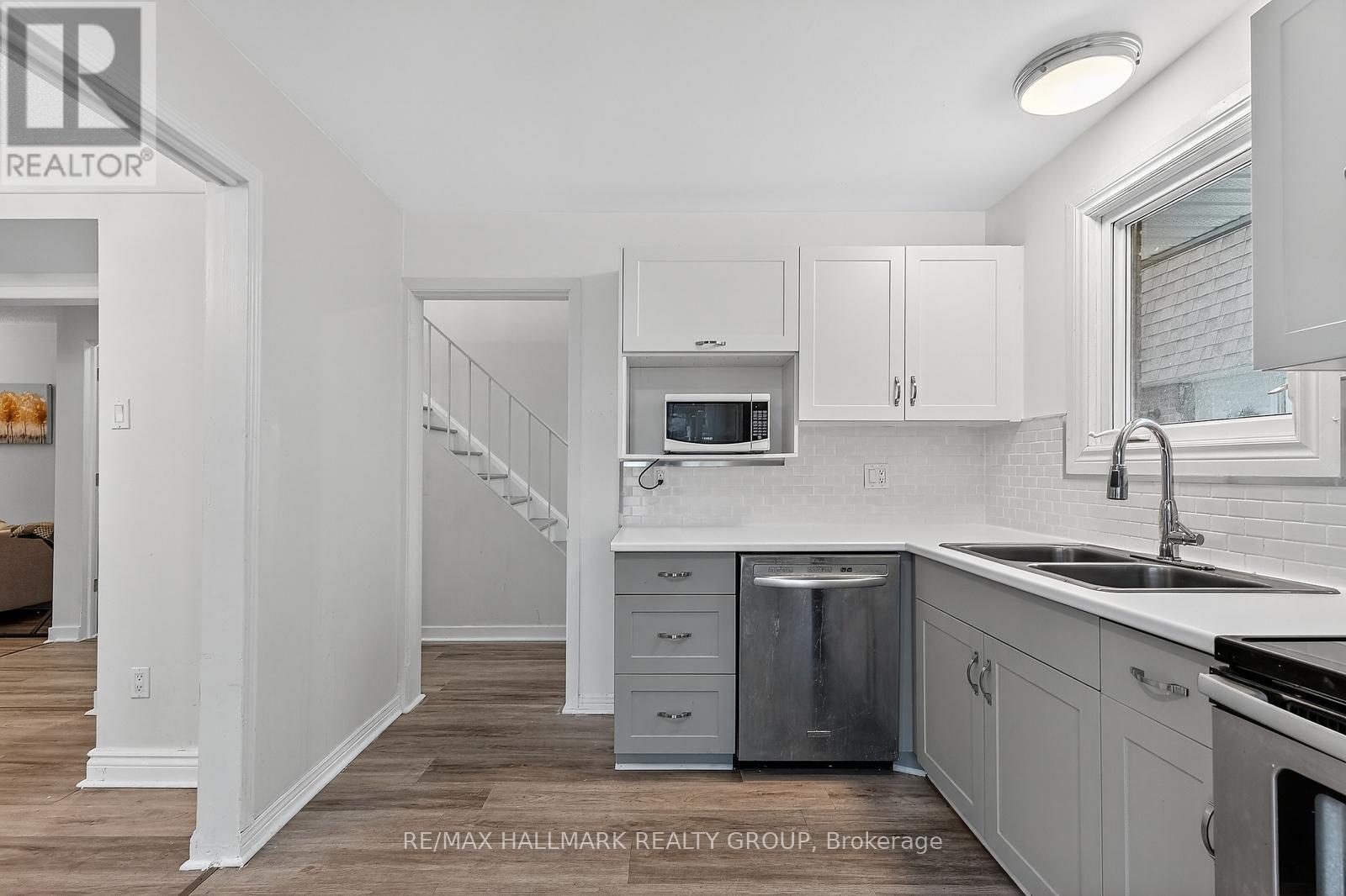 26 - 837 Eastvale Drive