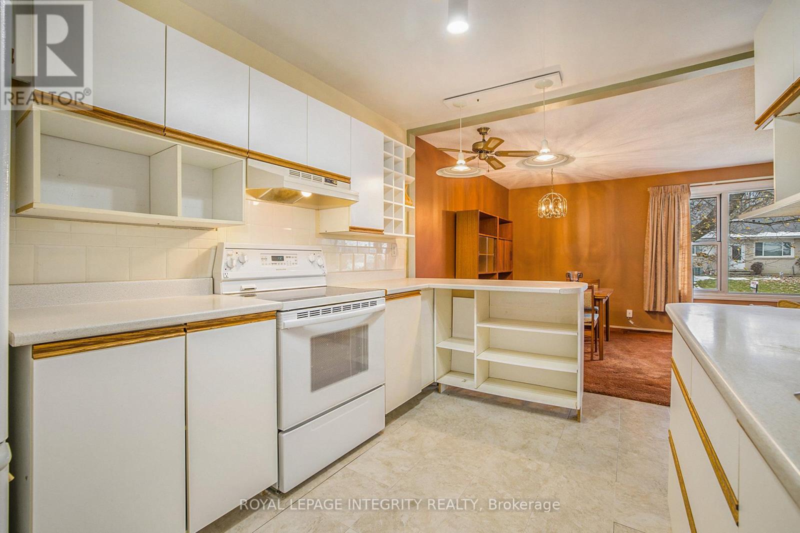 9 Shouldice Crescent