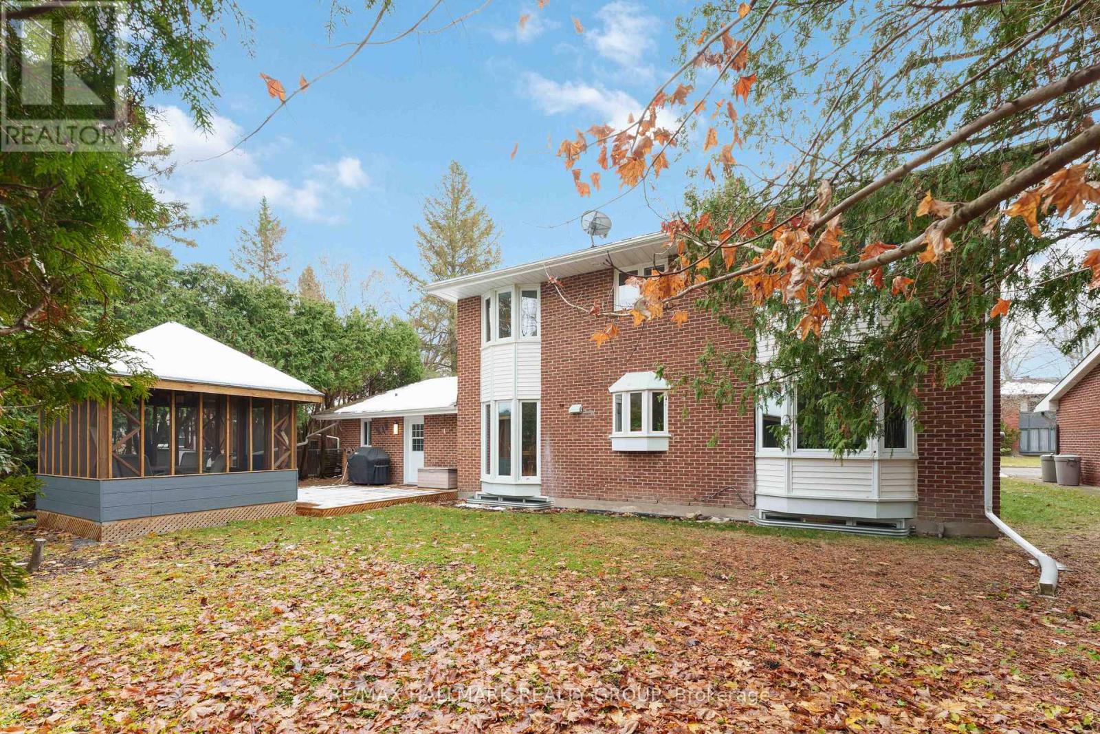 19 Kingsford Crescent