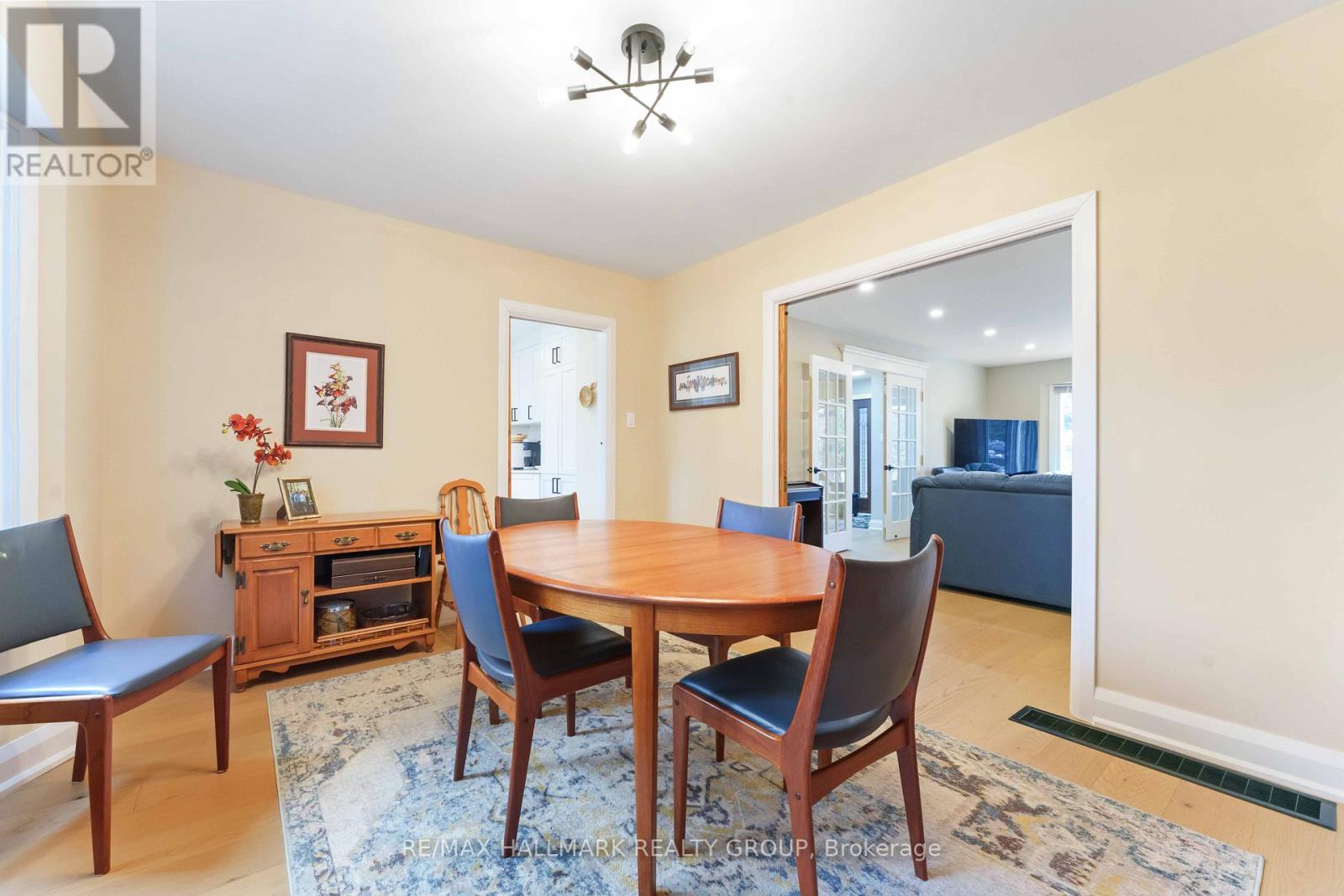 19 Kingsford Crescent