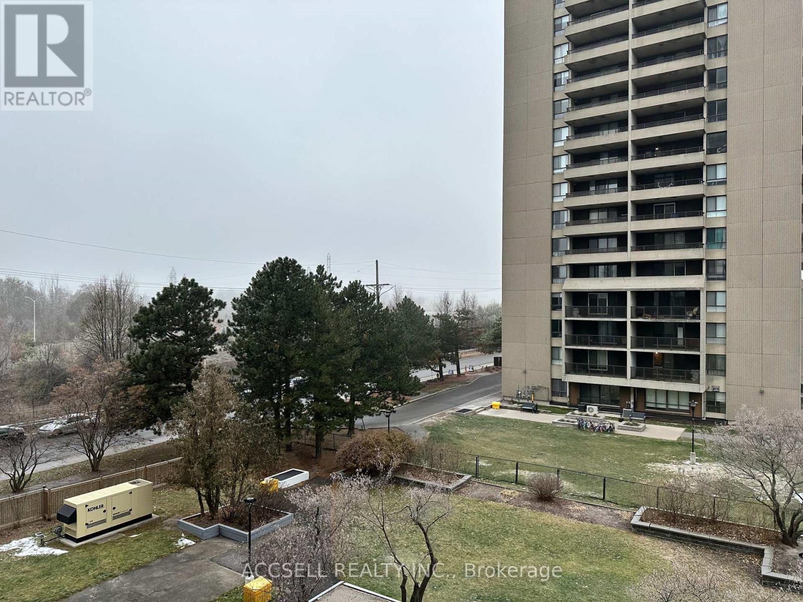 1785 Frobisher Lane N