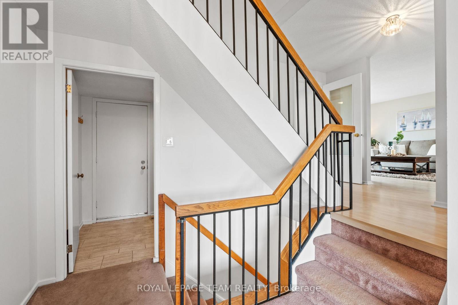 92 Burnetts Grove Circle