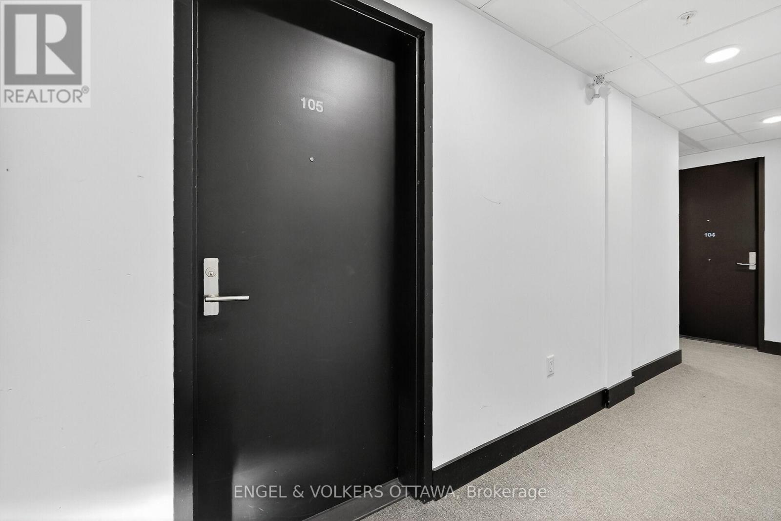 105 - 101 Pinhey Street