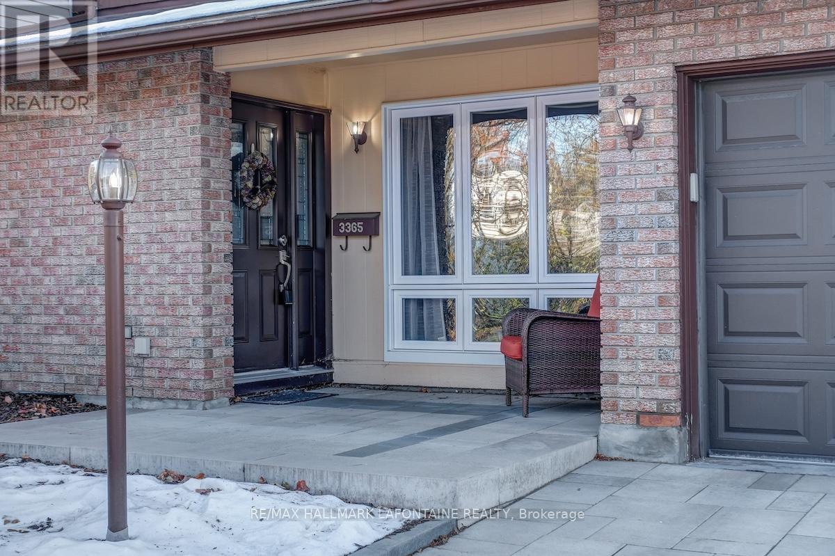 3365 D'aoust Avenue