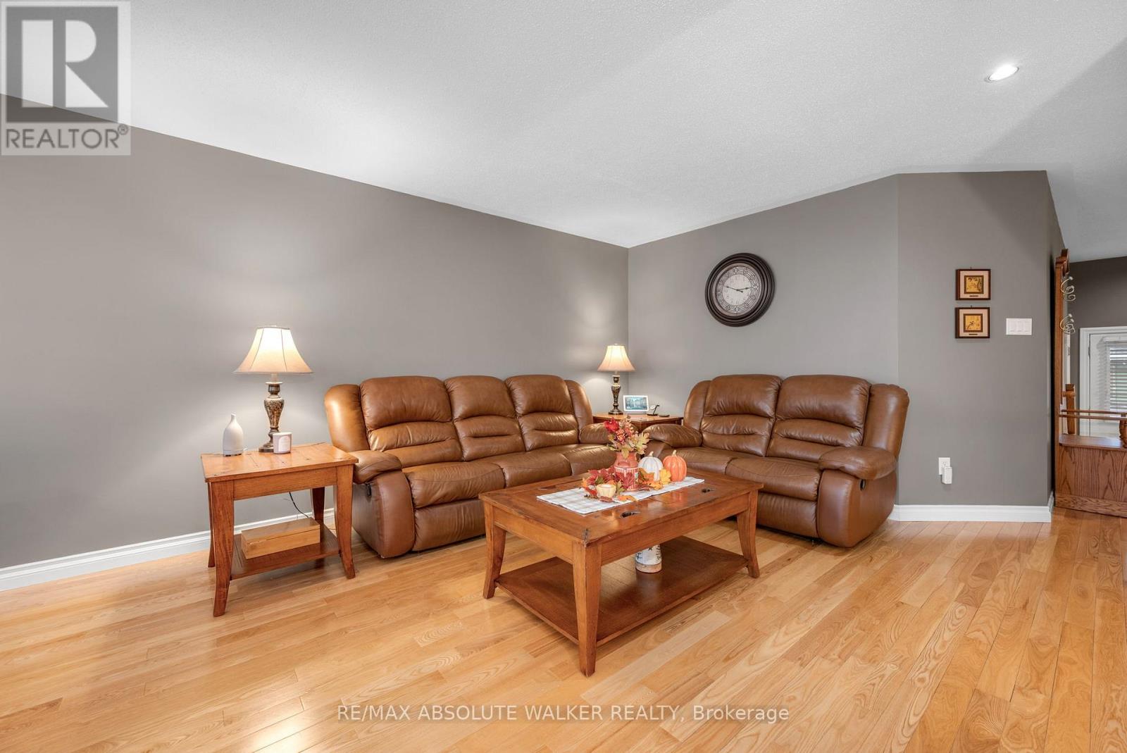 713 Carmella Crescent