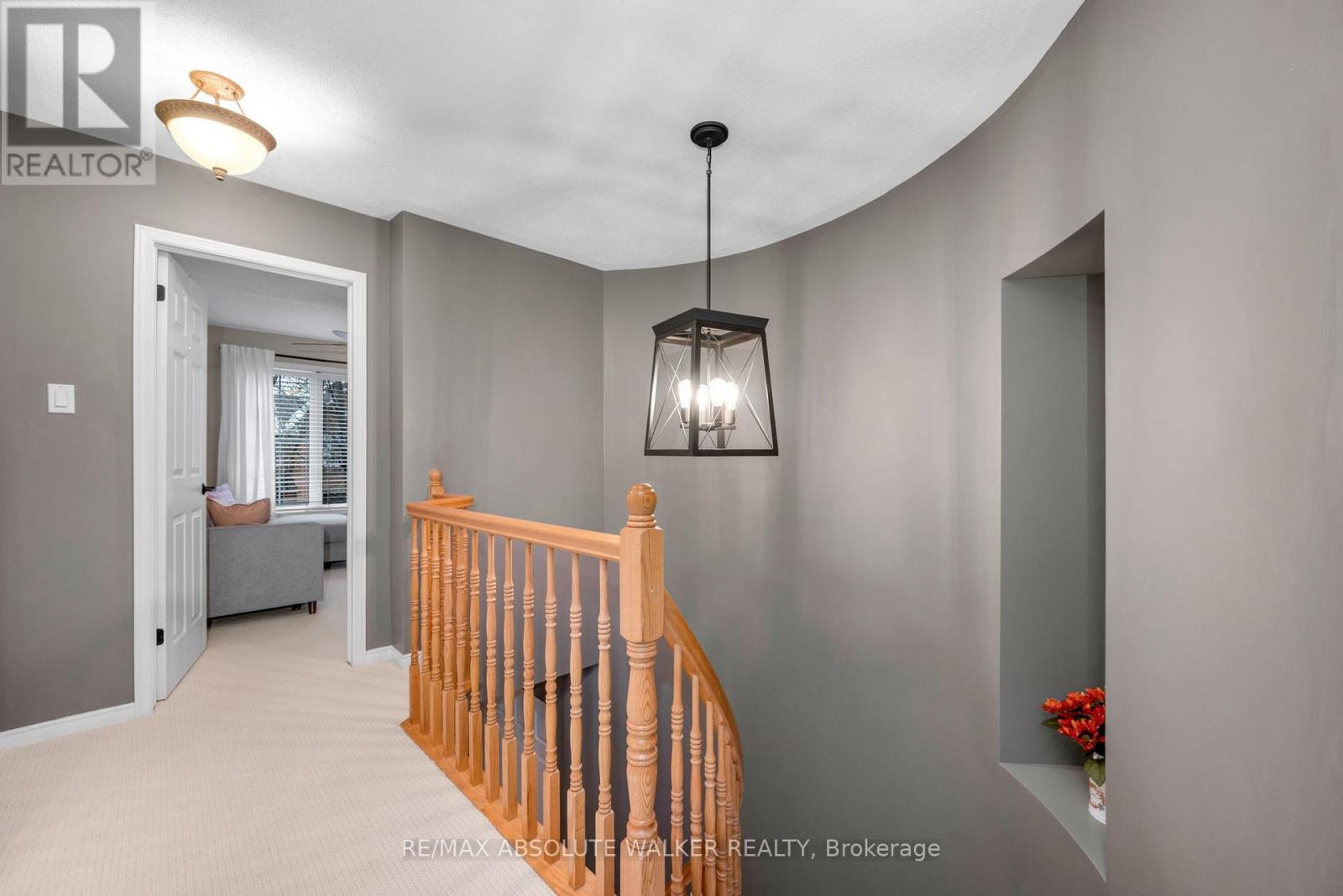 713 Carmella Crescent