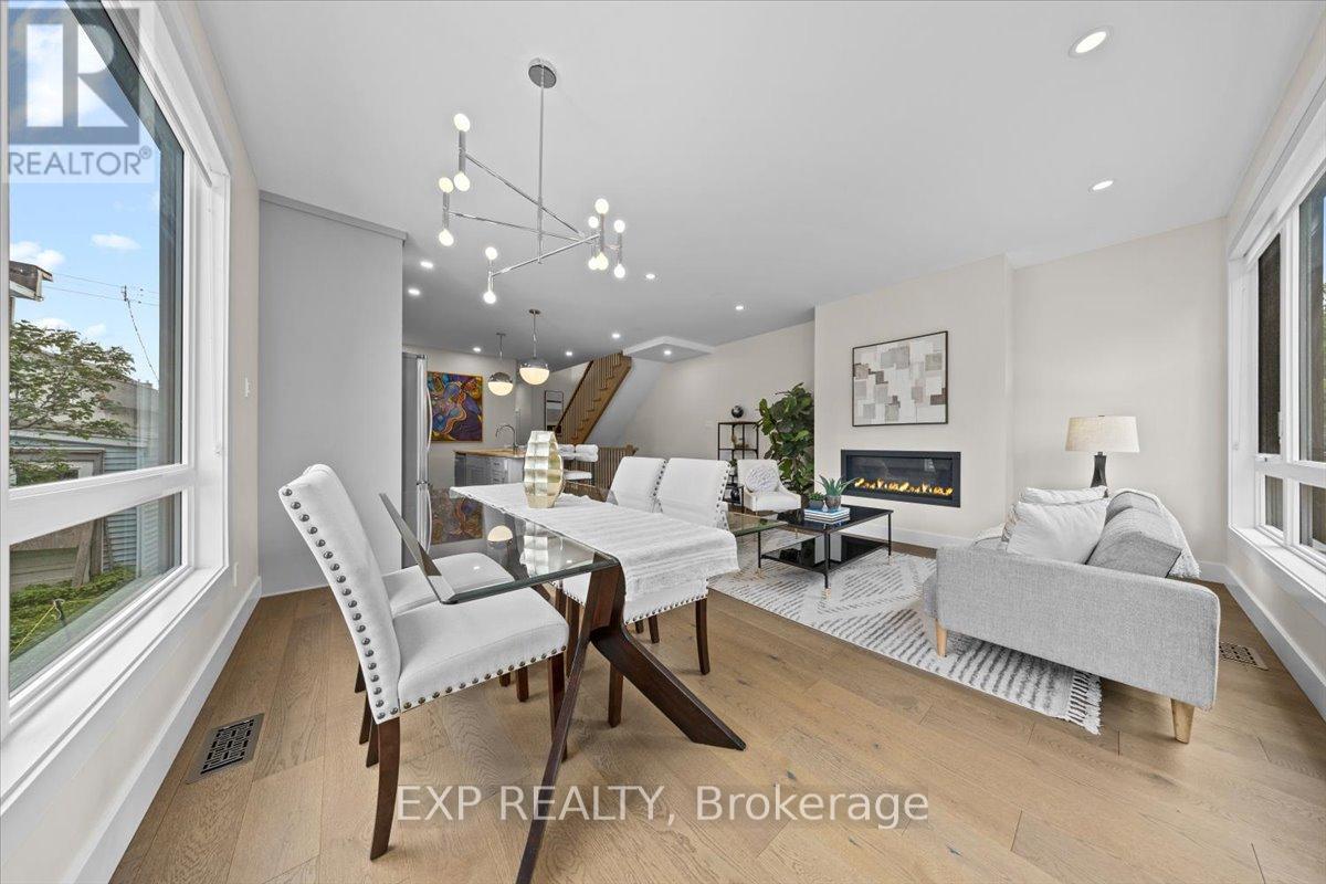 71 King George Street