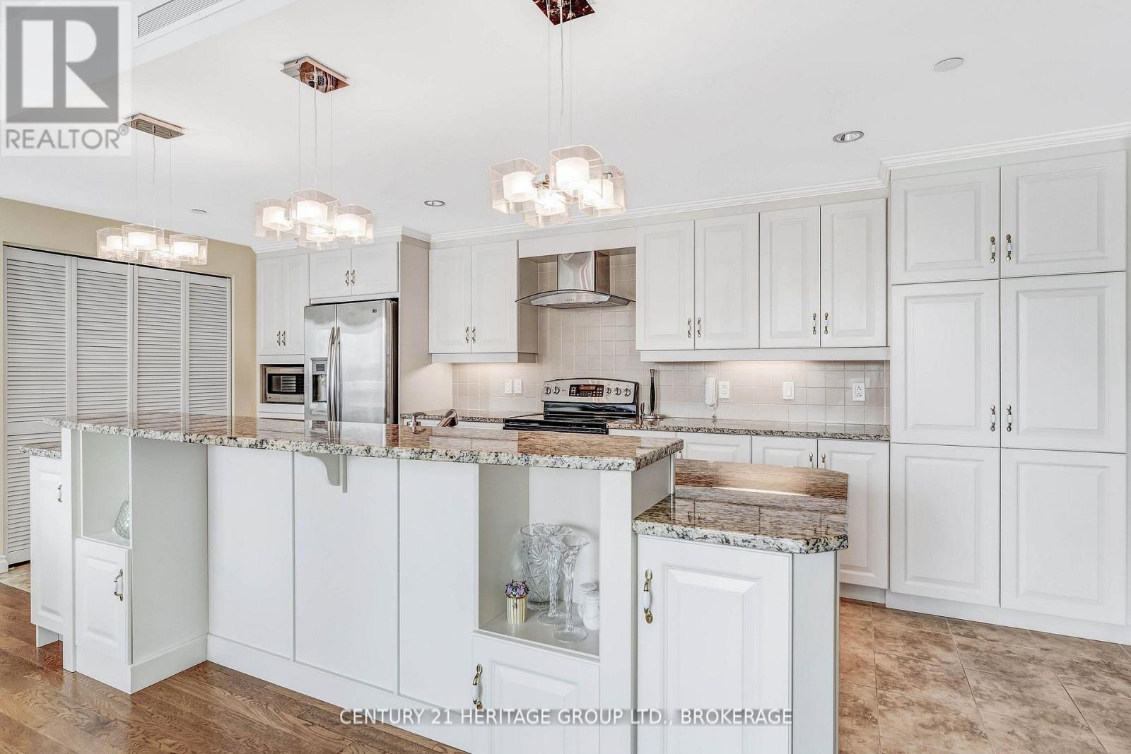 1103 - 90 George Street