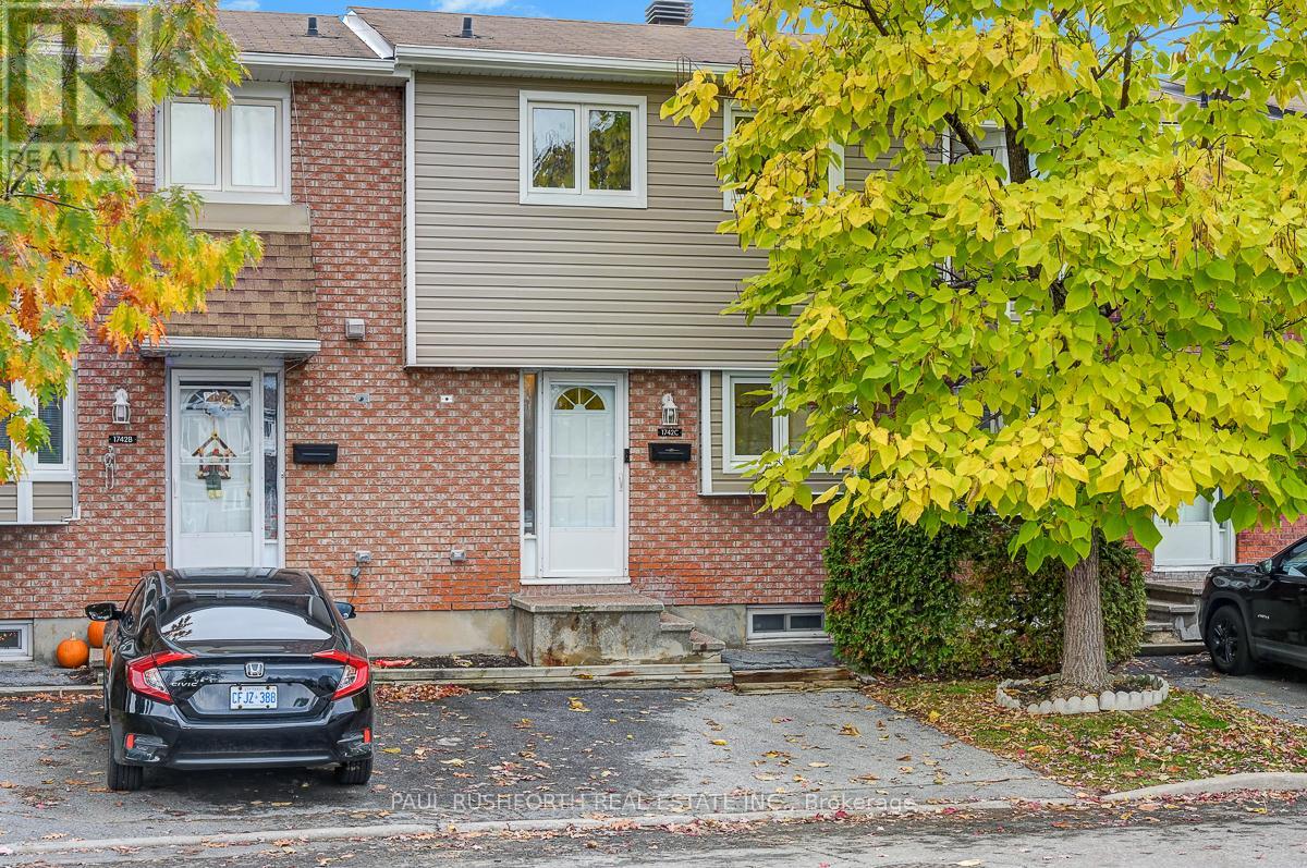 C - 1742 Lamoureux Drive