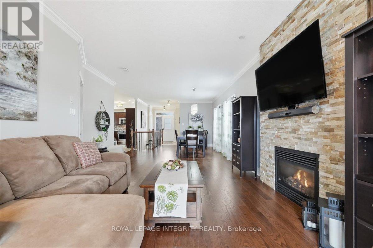 113 Dorina Sarazin Crescent