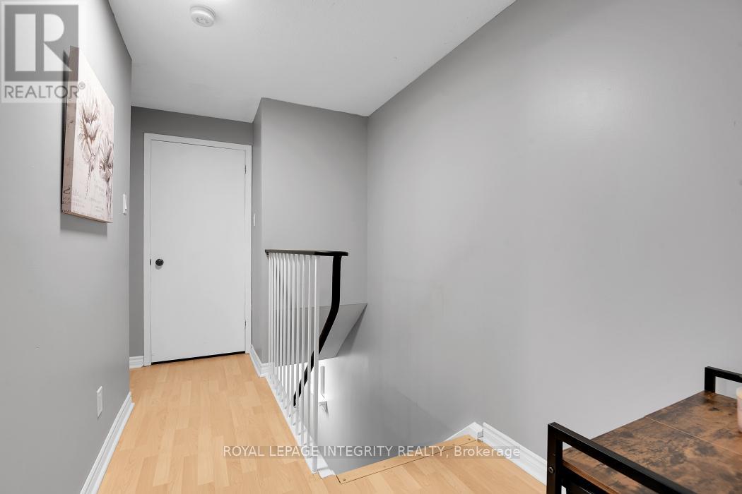 #6 - 20 Sweetbriar Circle