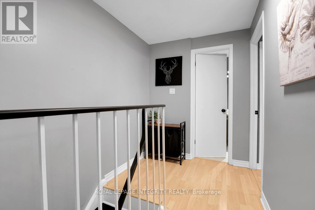 #6 - 20 Sweetbriar Circle