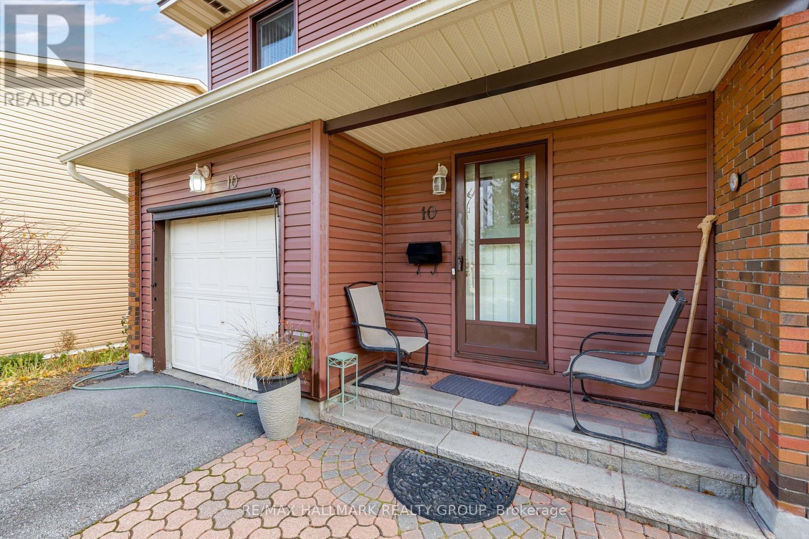 10 Black Forest Lane