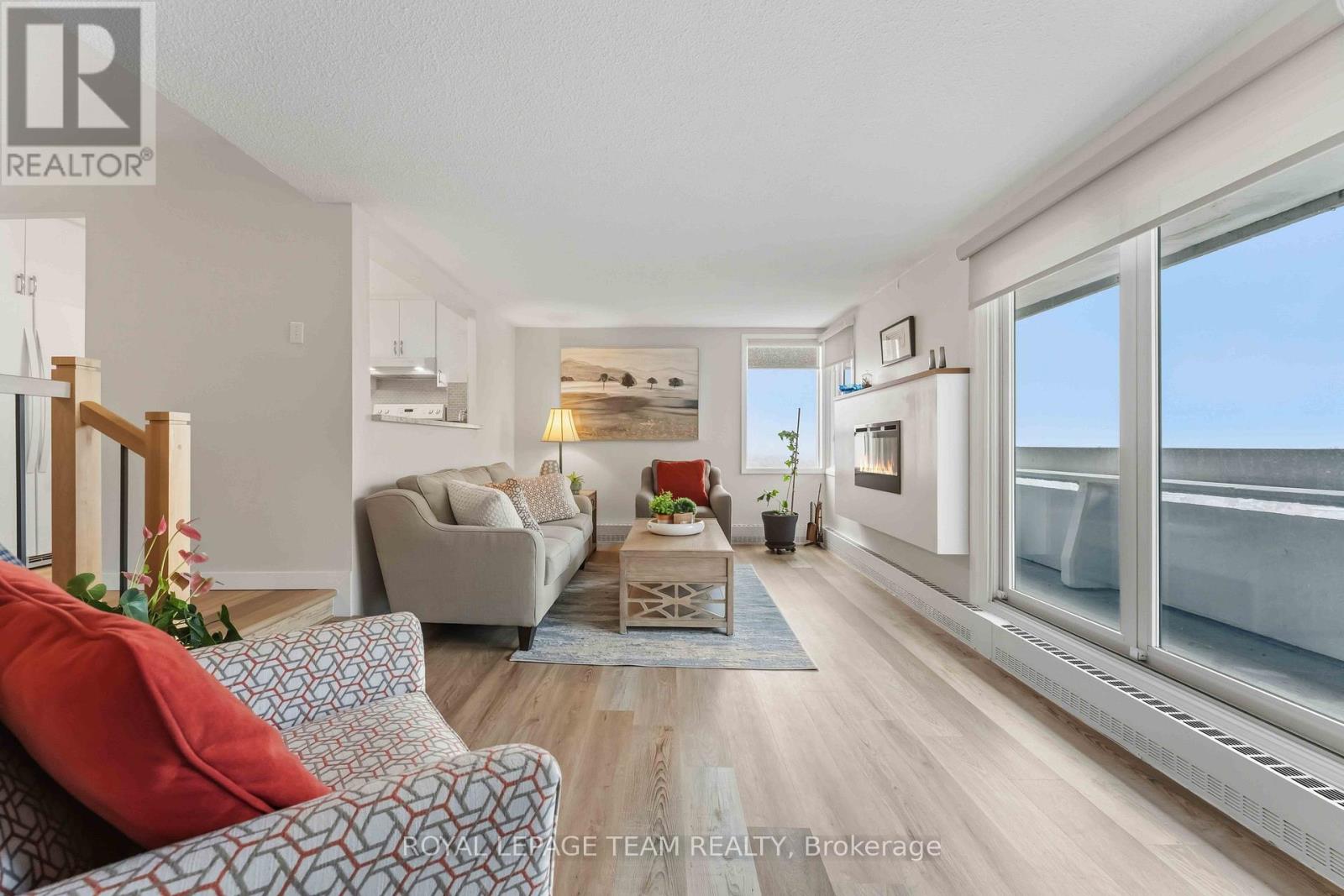 2106 - 1081 Ambleside Drive