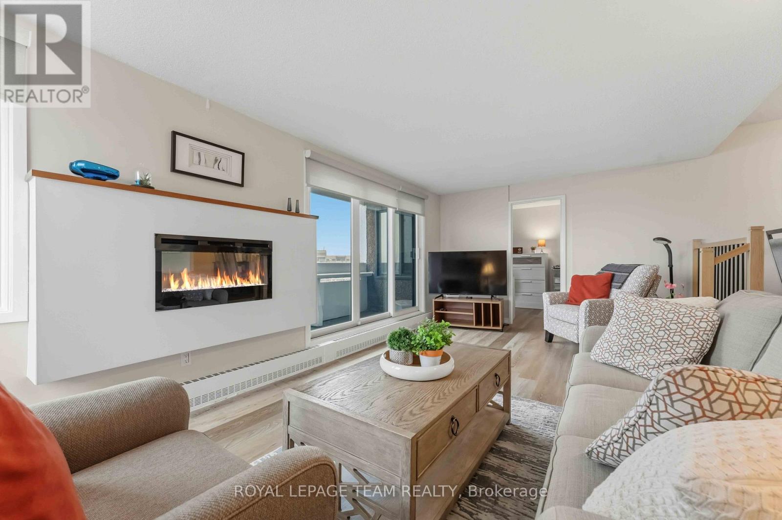 2106 - 1081 Ambleside Drive