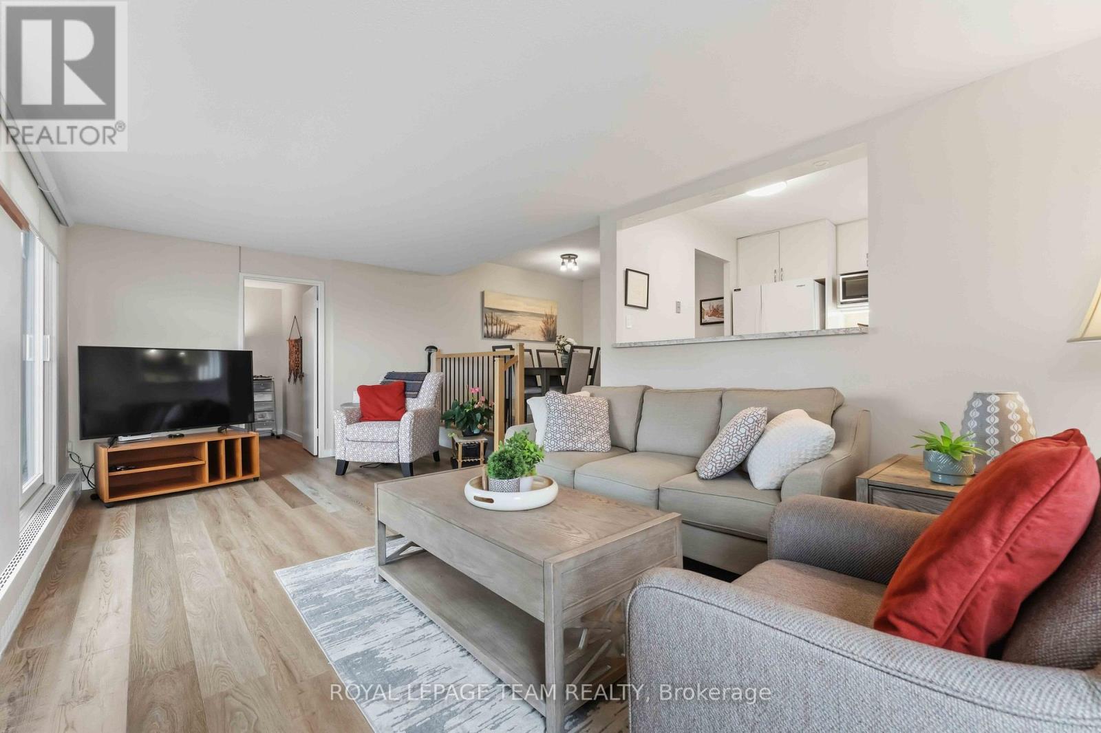 2106 - 1081 Ambleside Drive