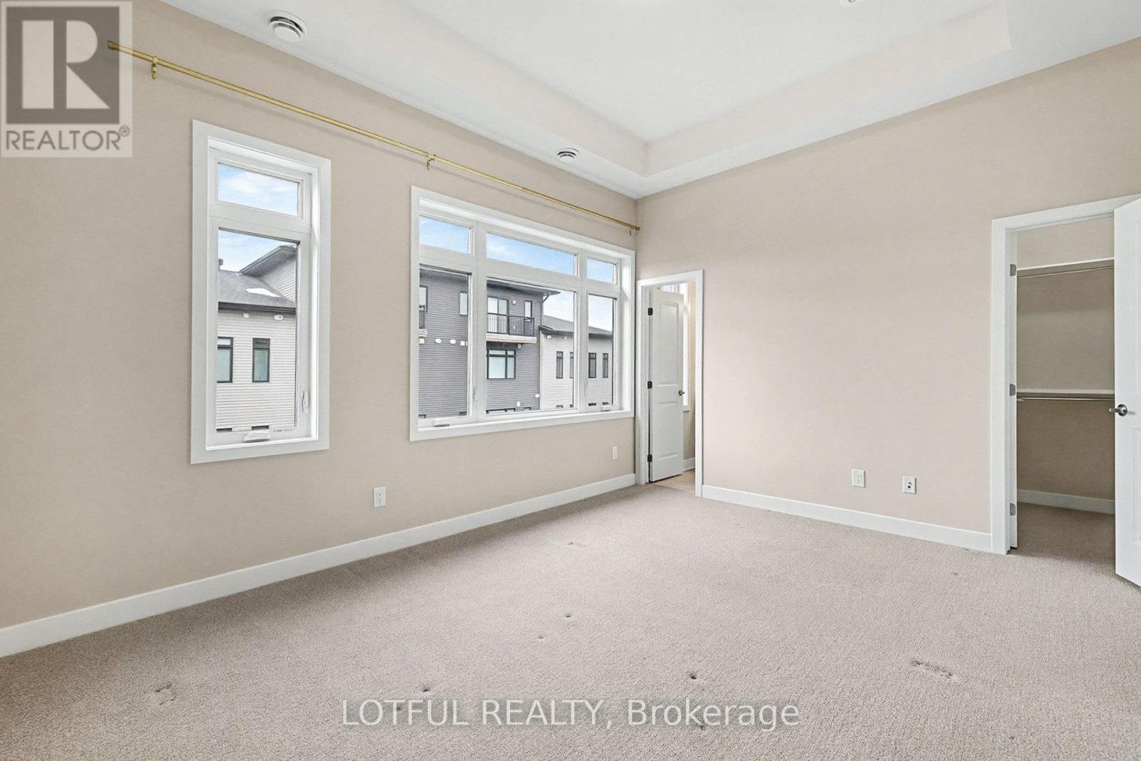 842 Ralph Hennesy Avenue