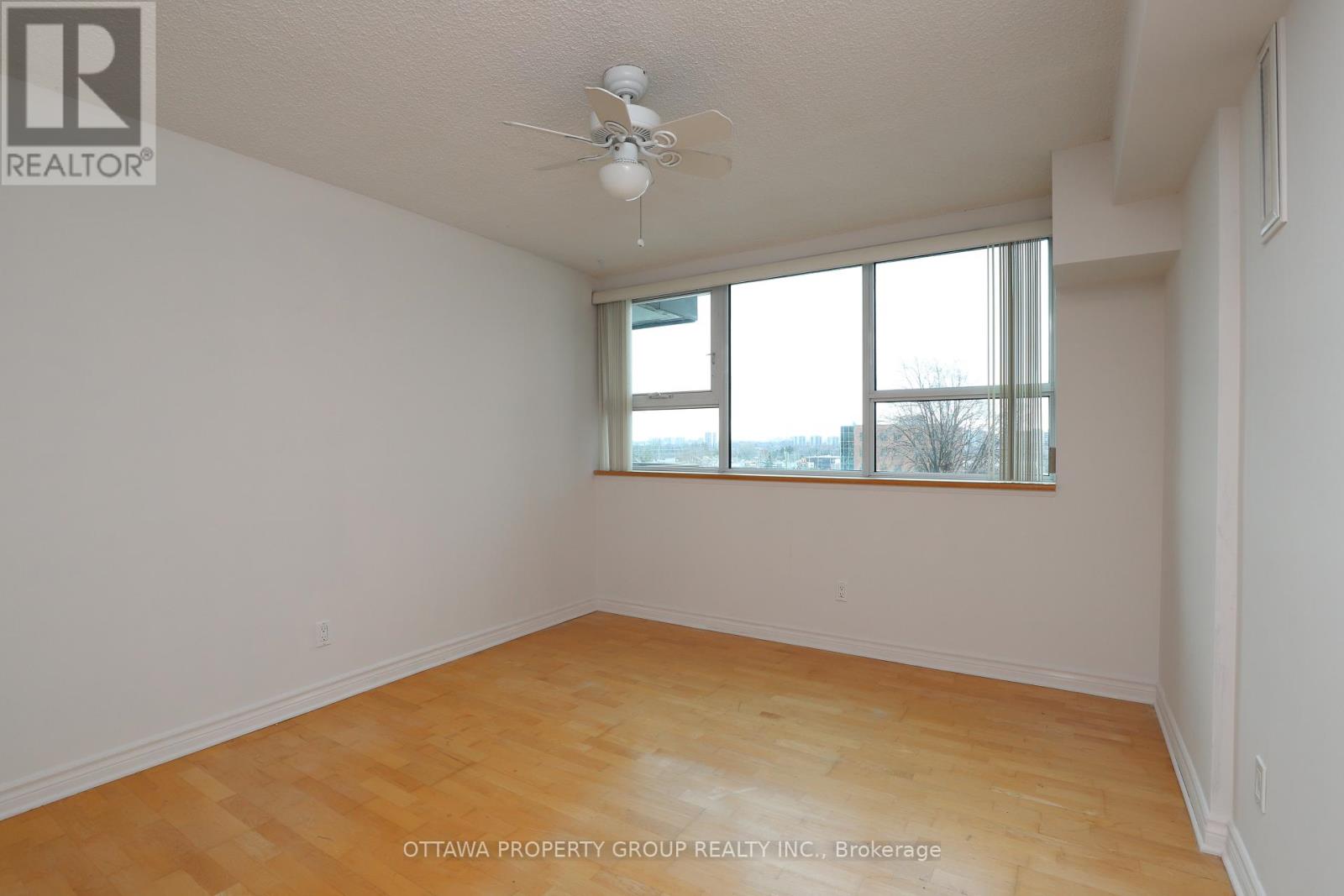 416 - 555 Brittany Drive