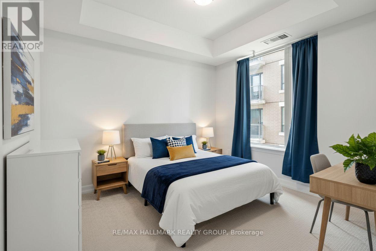 406 - 238 Besserer Street