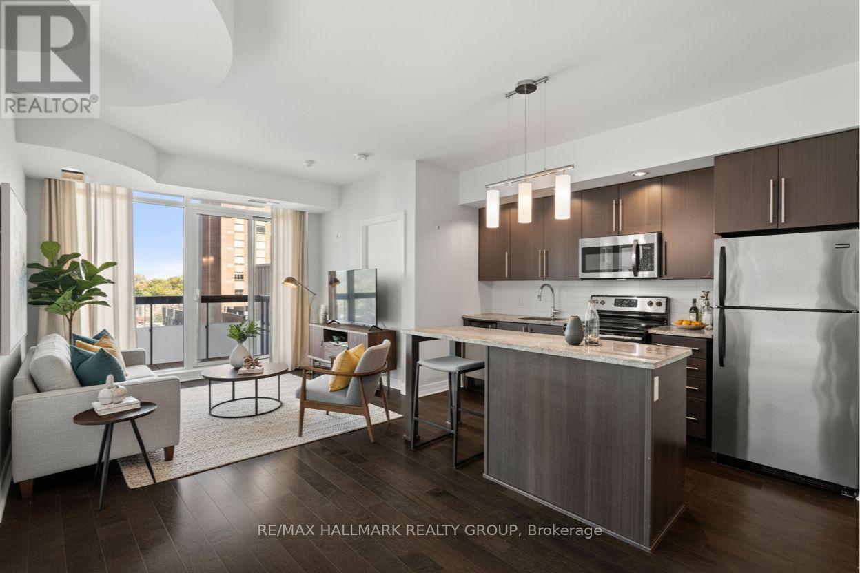 406 - 238 Besserer Street