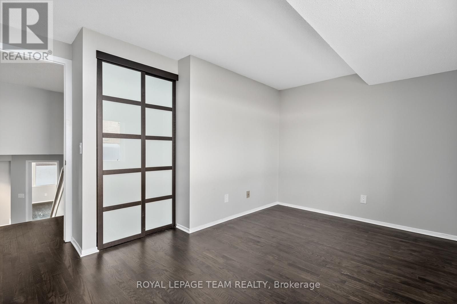 10 - 290 Cathcart Street