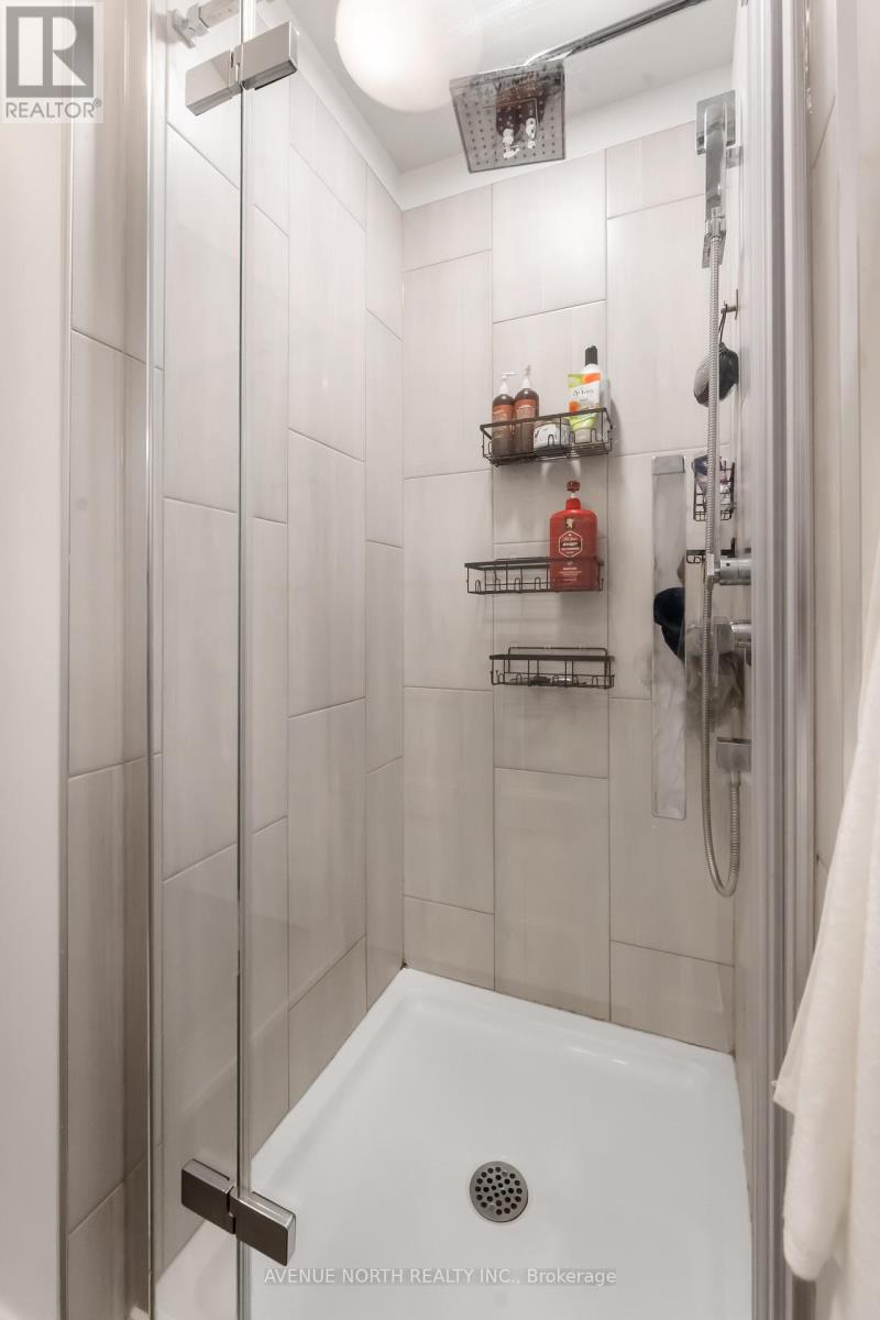 903 - 200 Inlet Private